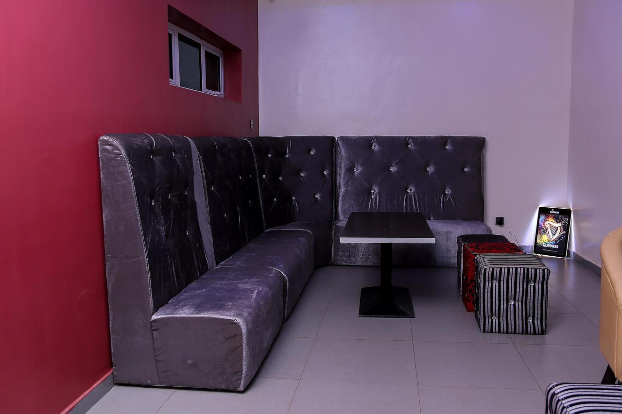 Albertville Luxury Rooms Ilesa Dış mekan fotoğraf